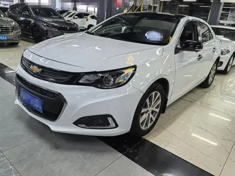 Chevrolet Malibu 2018 — фото 1