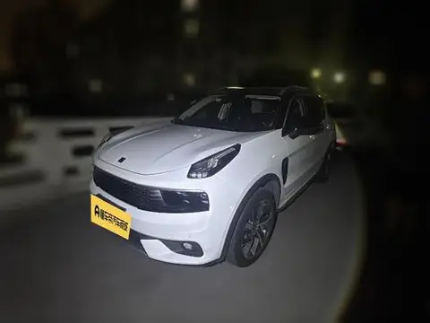 Lynk & Co 01 2017