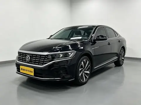 Volkswagen Passat 2023