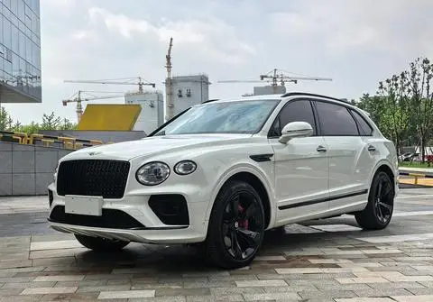 Bentley 添越 2023