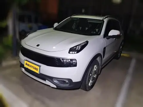 Lynk & Co 01 2017