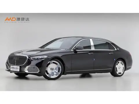Mercedes-Benz 迈巴赫S-Class 2025