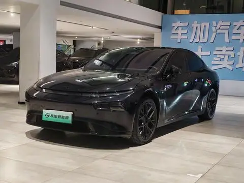 XPeng 小鹏P7 2023