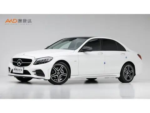 Mercedes-Benz C-Class 2021