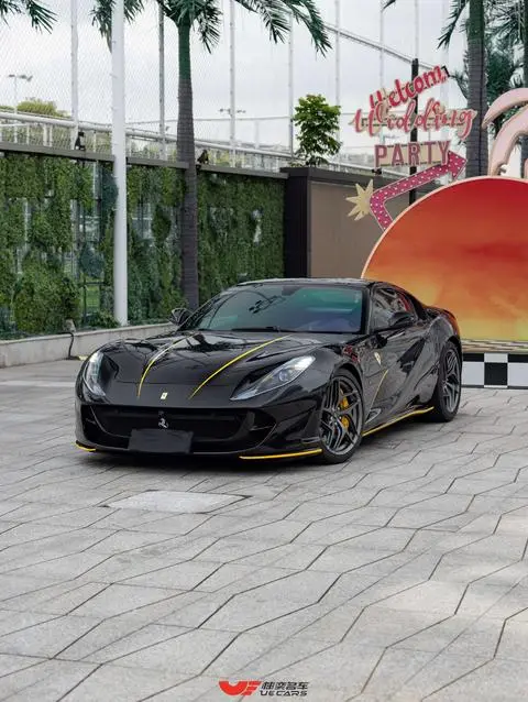 Ferrari 812 2017