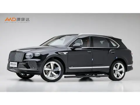 Bentley 添越 2022