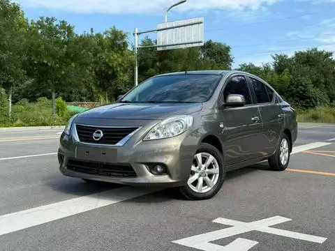 Nissan 阳光 2011