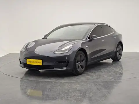Tesla Model 3 2020 — фото 1