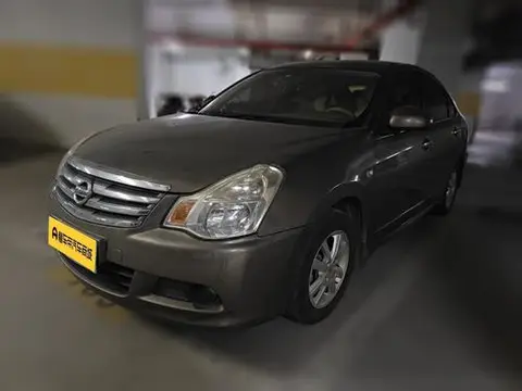 Nissan 轩逸 2012