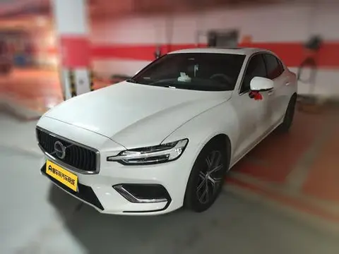 Volvo S60 2026