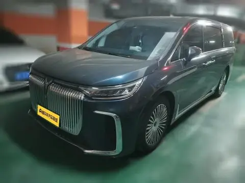 Voyah 梦想家 PHEV 2025