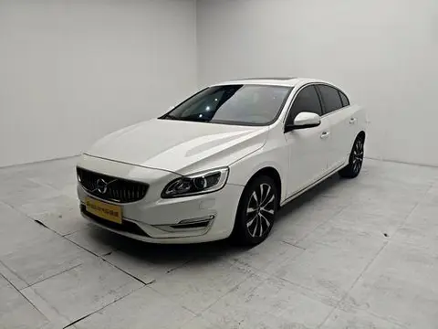 Volvo S60 2019