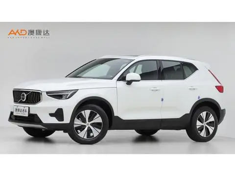 Volvo XC40 2024