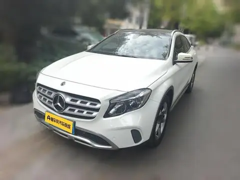 Mercedes-Benz GLA 2019