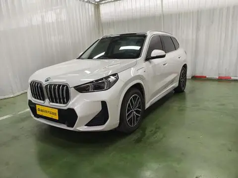 BMW iX1 2024