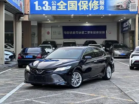 Toyota Camry 2019