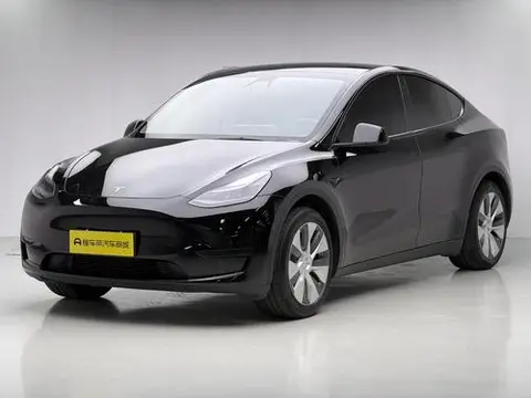 Tesla Model Y 2022 — фото 1