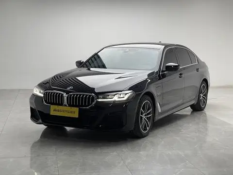 BMW 5 Series PHEV 2022