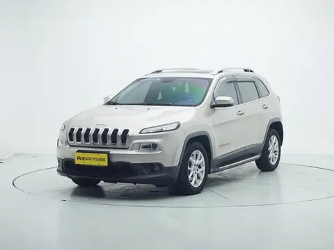 Jeep 自由光 2016