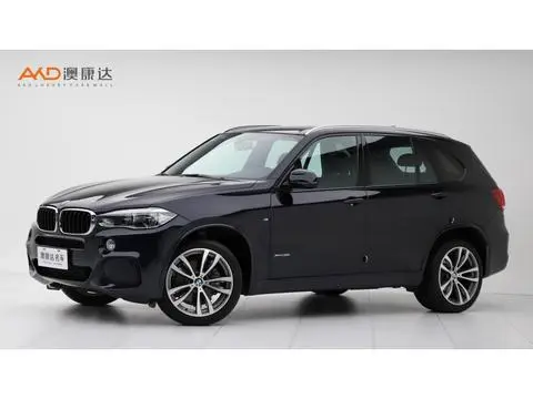 BMW X5 2018 — фото 1