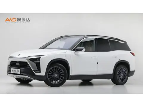 NIO ES8 2020