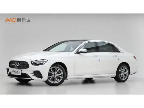 Mercedes-Benz E-Class 2022