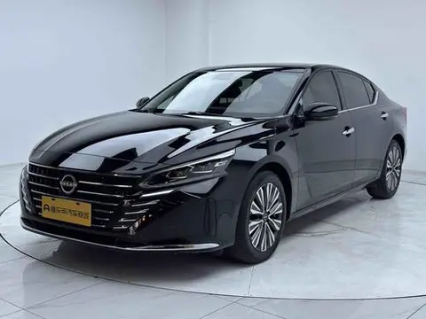Nissan Teana 2022