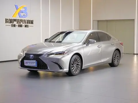 Lexus ES 2018