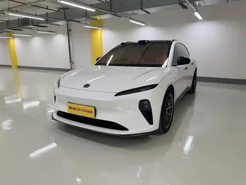 NIO ET5T 2024