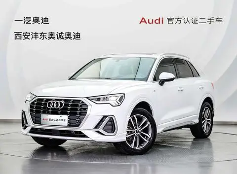 Audi Q3 2021 — фото 1
