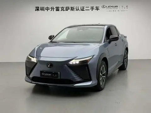 Lexus RZ 2023