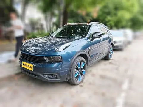 Lynk & Co 01 2019