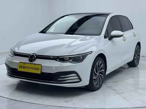 Volkswagen Golf 2021