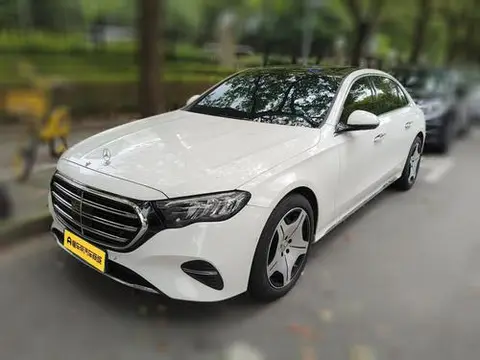 Mercedes-Benz E-Class 2024