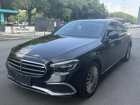 Mercedes-Benz E-Class 2022
