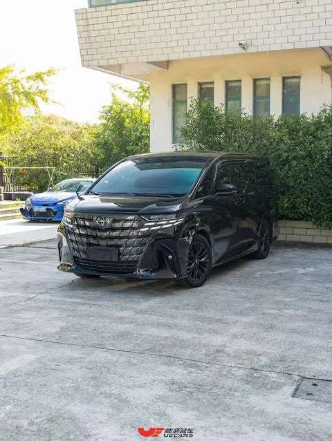 Toyota 埃尔法 2023