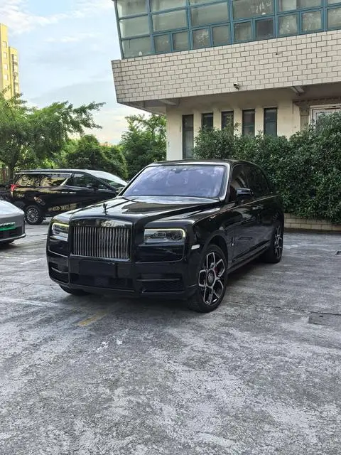 Rolls Royce Cullinan 2020