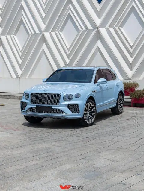 Bentley 添越 2022