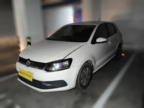 Volkswagen Polo 2016