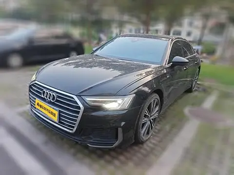 Audi A6L 2022