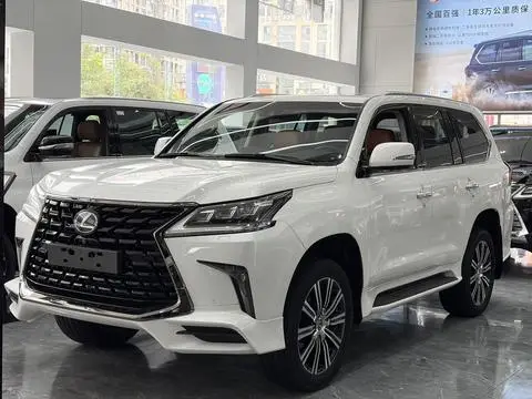 Lexus LX 2016
