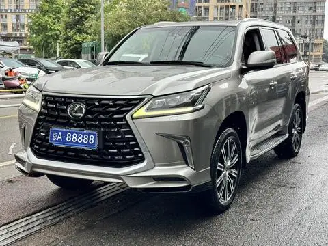 Lexus LX 2019 — фото 1