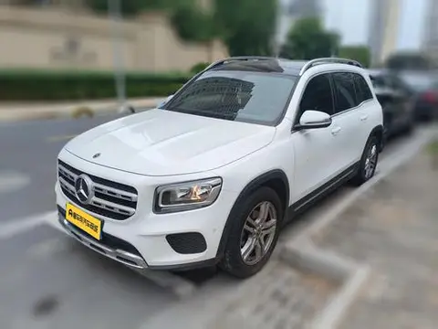 Mercedes-Benz GLB 2021