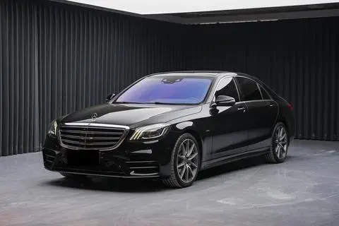 Mercedes-Benz S-Class 2020