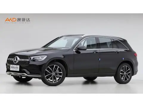 Mercedes-Benz GLC 2022 — фото 1