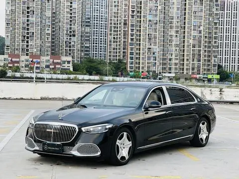 Mercedes-Benz 迈巴赫S-Class 2023 — фото 1