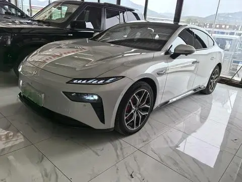 Dongfeng 007 2025