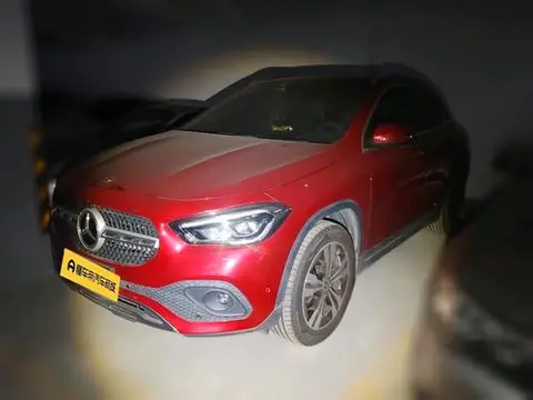 Mercedes-Benz GLA 2020