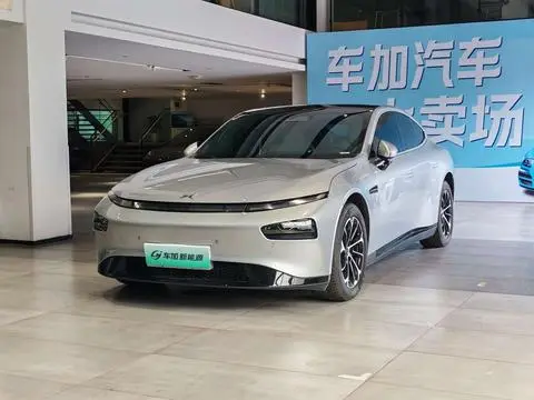 XPeng 小鹏P7 2021