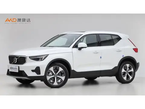 Volvo XC40 2023